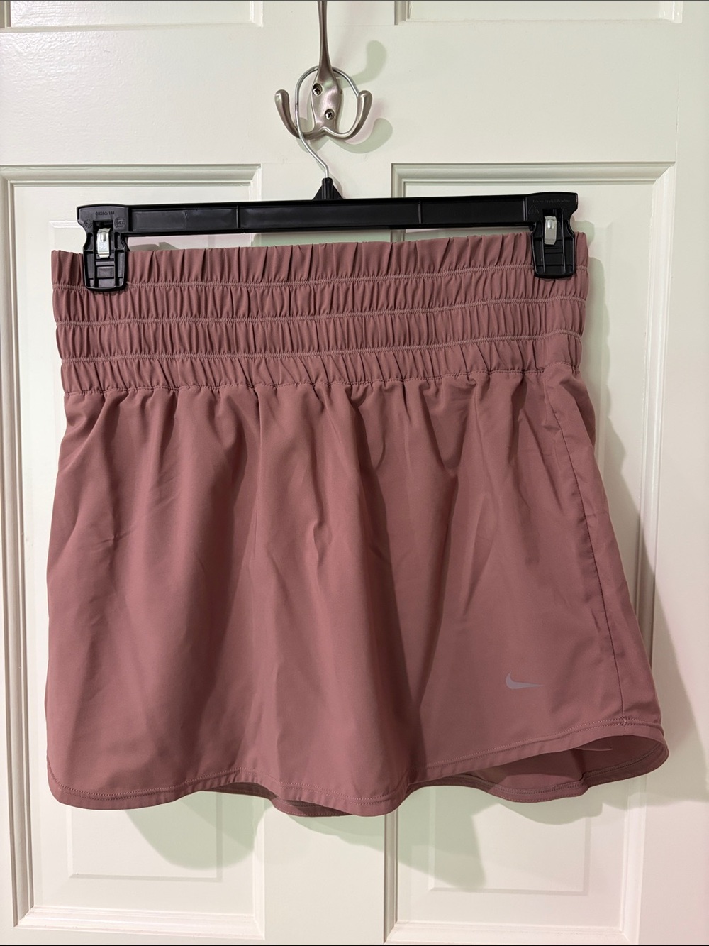 Nike Rose Mauve Athletic Skort with Smocked Waistband